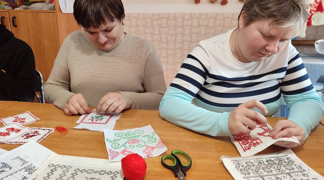 Вишиття кишеньок із мотивами Сумщини