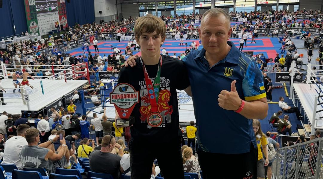 Назар Бобров переміг в чемпіонаті світу з кікбоксингу
