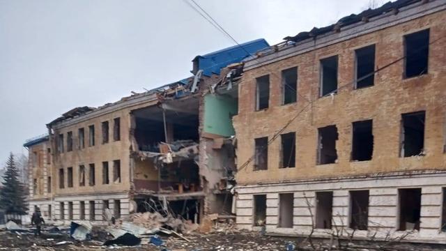 руйнування в кадетському корпусі в Сумах