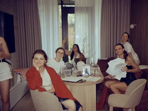 Команда школи англійської Futurist school
