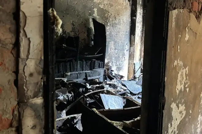 Спалені полиці в бібліотеці СумДУ