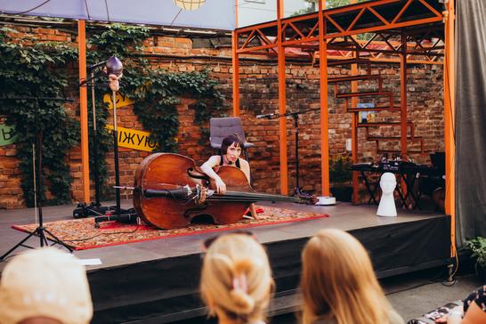 Поліна Коробейник