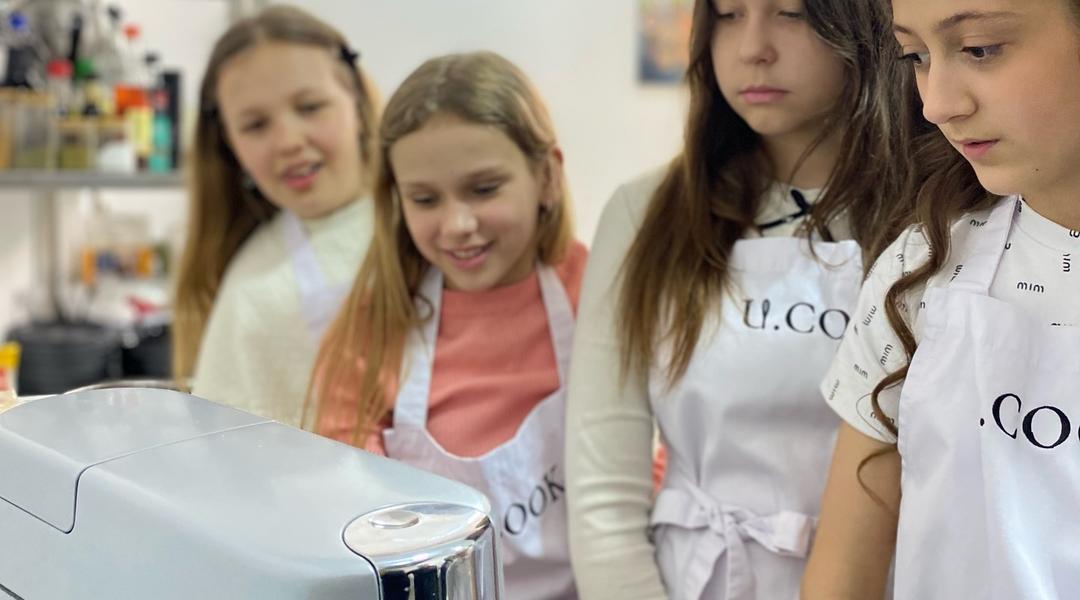 Діти готують у Сумах