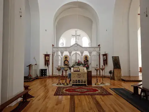 trip impressions ukraine miropole svyato nikolaevskaya cerkov monastyr DJI 0379.jpg