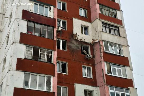 атака по багатоповерхівці в Зарічному районі Сум
