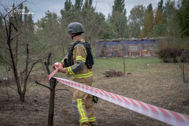 Росіяни атакували КАБами Зарічний район Сум: серед загиблих — 16-річна дівчина