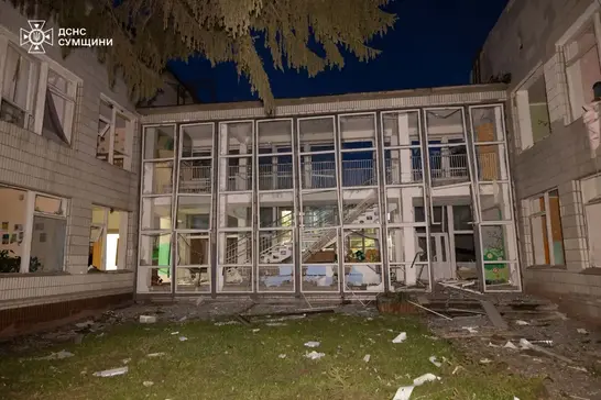 Пошкодження навчального закладу в Сумах