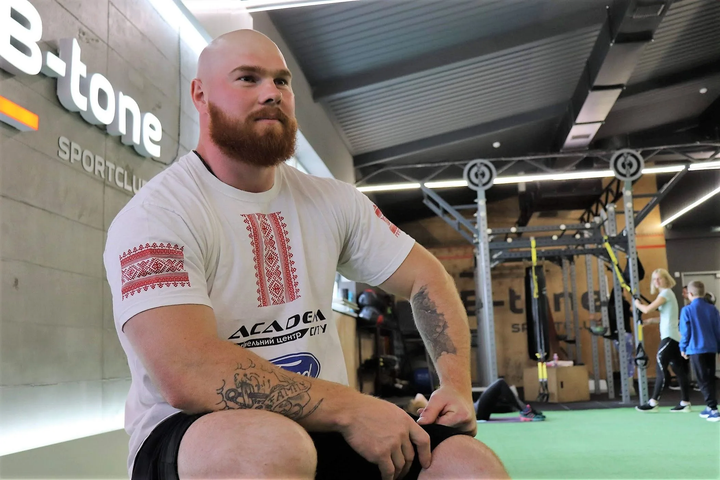 strongman dmitriev.jpg Андрій Дмітрієв