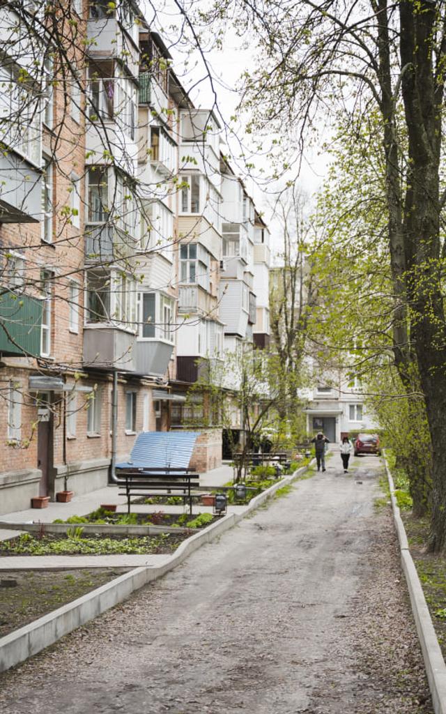 Dvir na prospekti Shevchenka v Sumakh