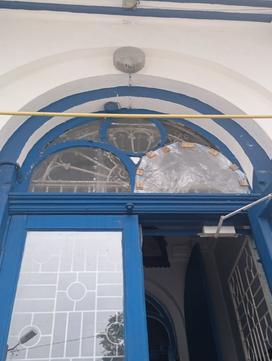 Вибиті вікна у Петропавлівському храмі у Сумах