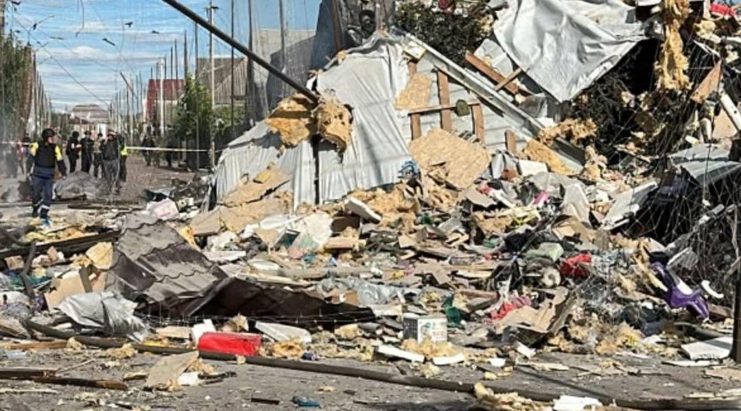 Зруйнований будинок у Сумах внаслідок атаки КАБом