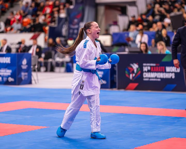 Вероніка Котенко на чемпіонаті світу зі спортивного карате