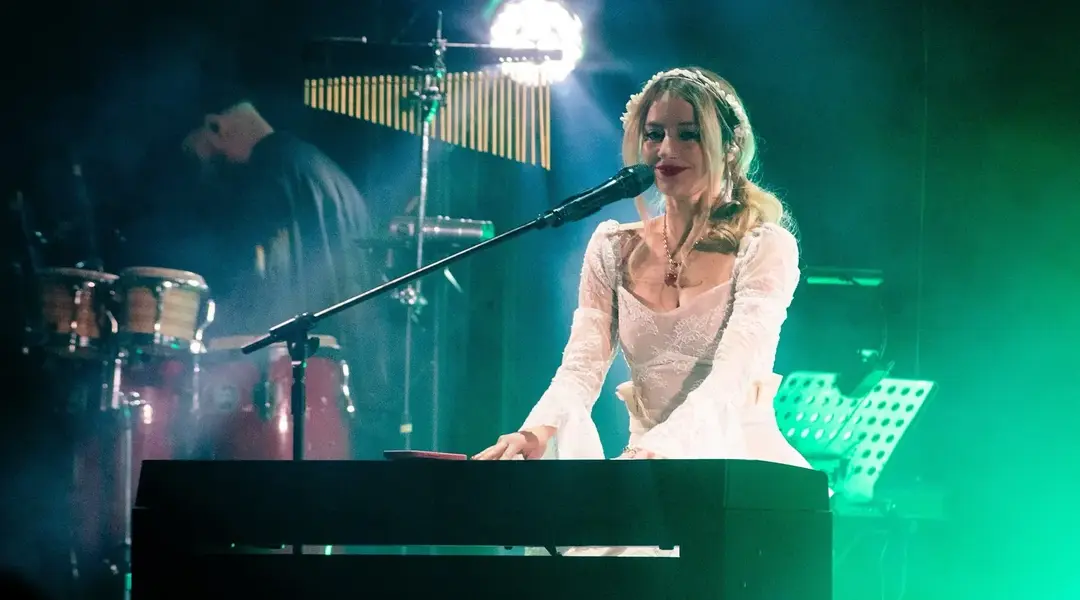 Vivienne Mort na kontsert'i Vivienne Mort на концерті