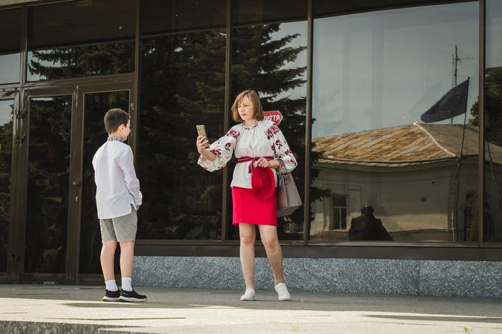 mama syn vyshyvanky teatr shchepkina