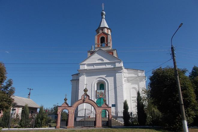 Храм Успіння Пресвятої Богородиці (смт Краснопілля)